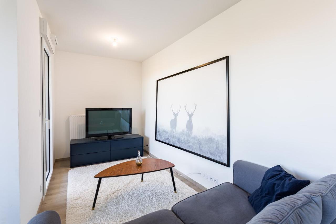 Le Rio, Appartement Avec Terrasse & Parking Rennes Extérieur photo