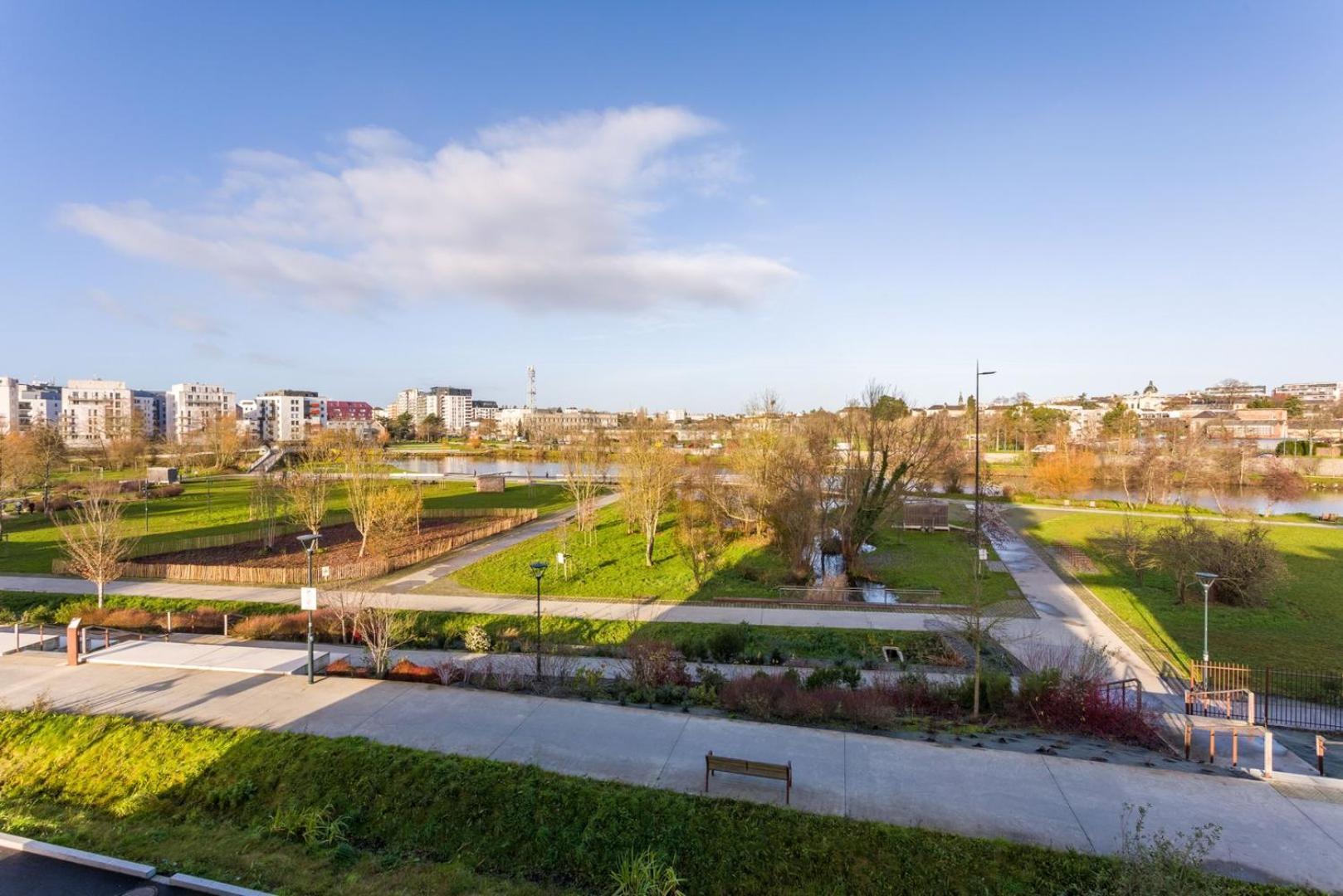 Le Rio, Appartement Avec Terrasse & Parking Rennes Extérieur photo